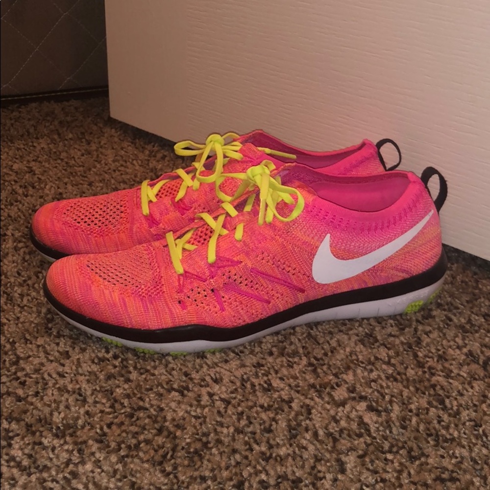 Nike Free TR Focus Flyknit